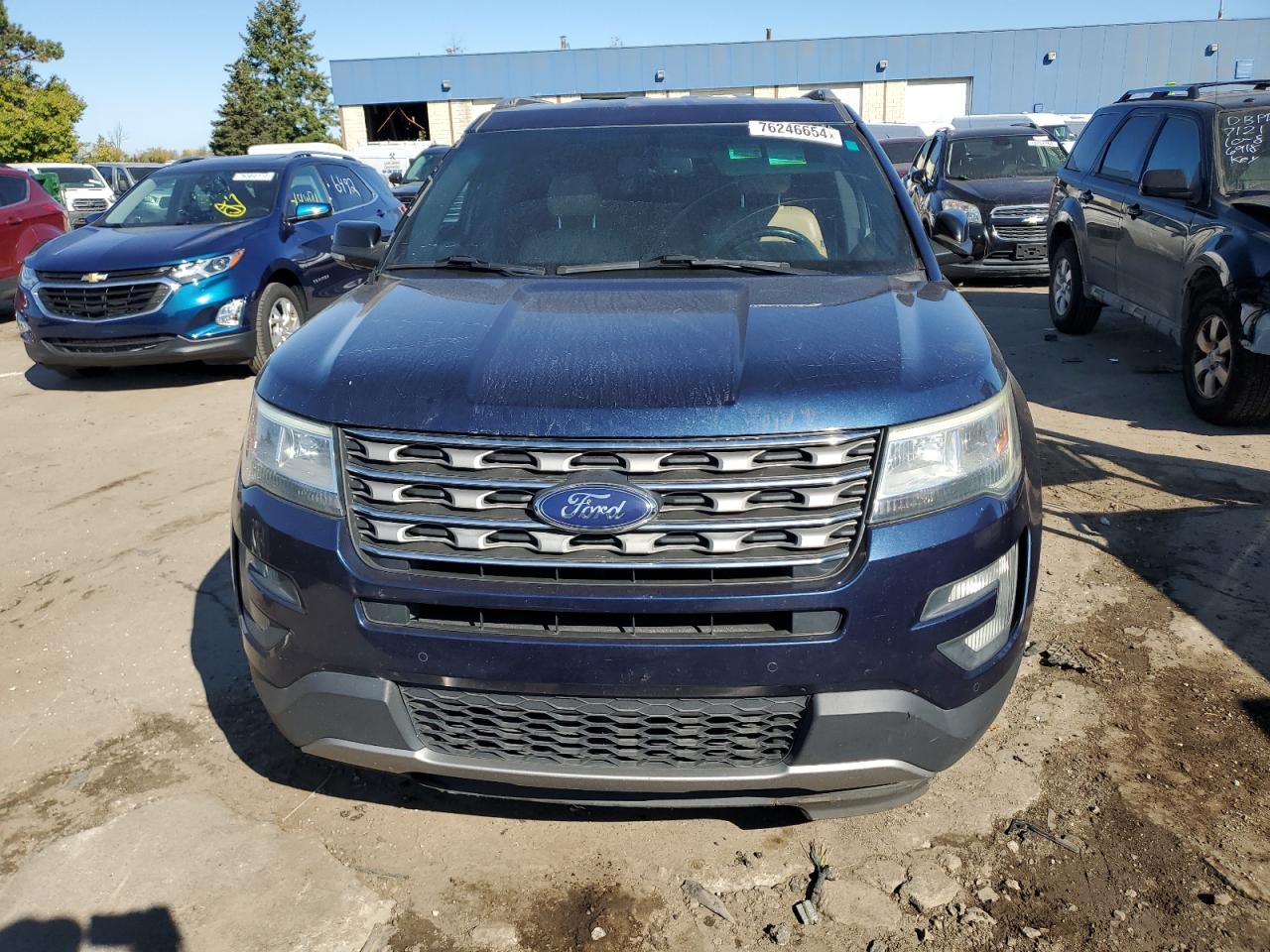 2017 Ford Explorer - Image 5