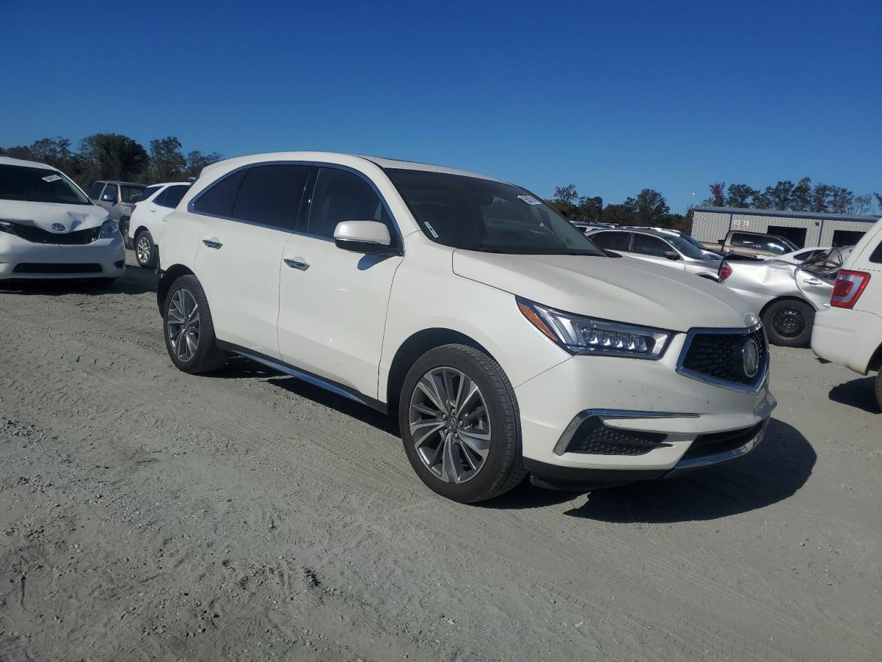 VIN 5FRYD4H50HB009047 2017 ACURA MDX no.4