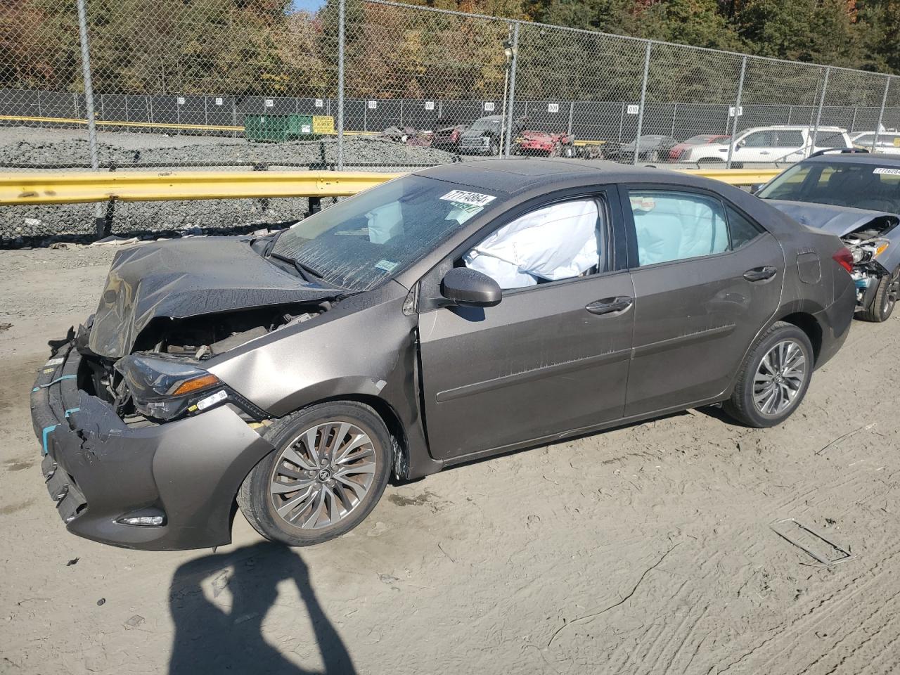 VIN 2T1BURHEXHC802655 2017 TOYOTA COROLLA no.1