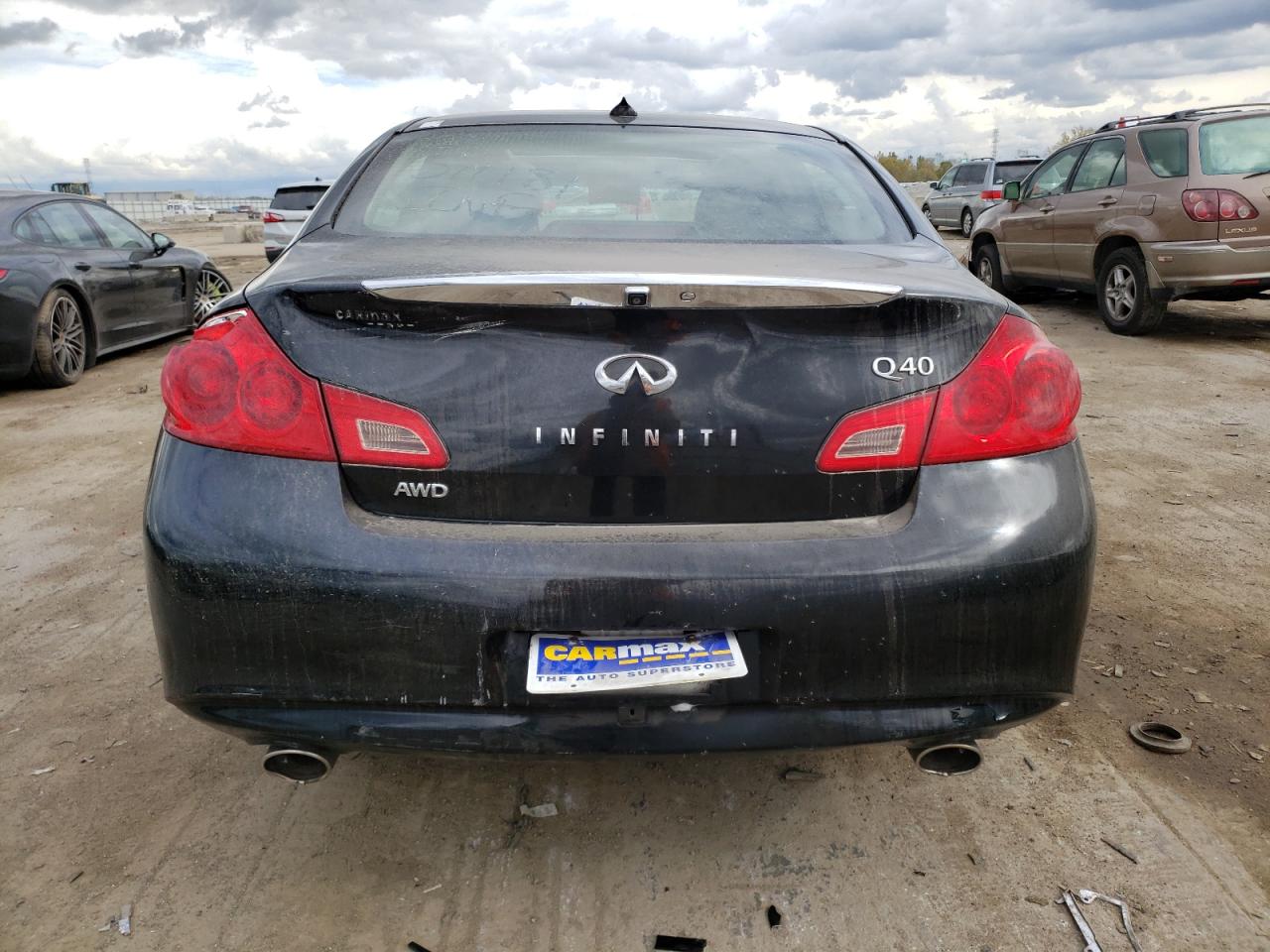 2015 Infiniti Q40 - Image 6