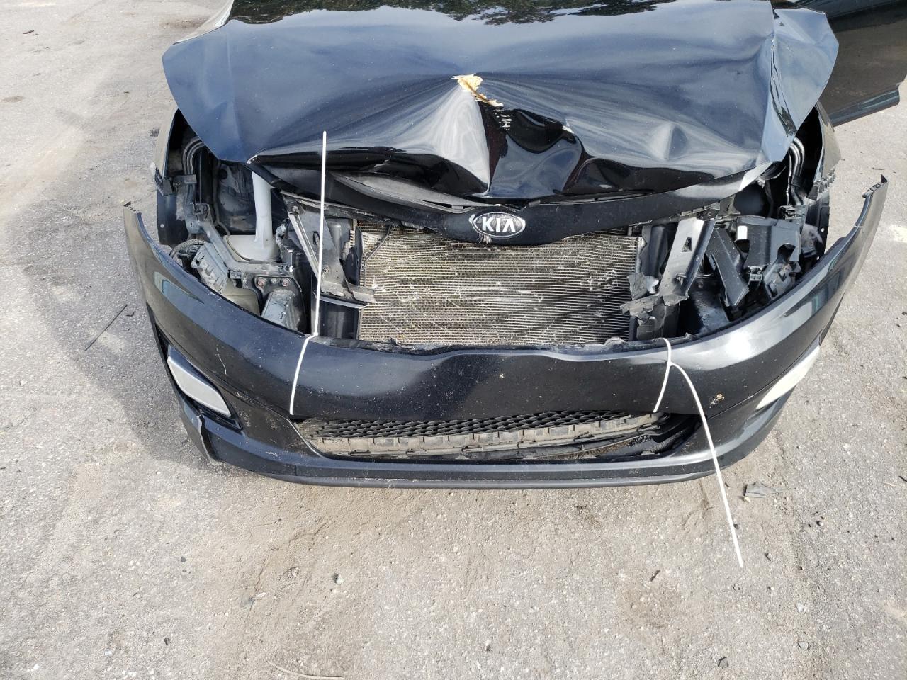 2014 Kia Optima - Image 13