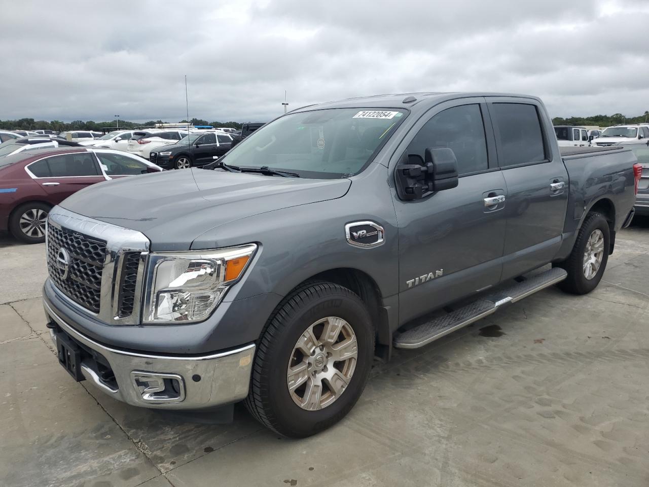 1N6AA1E65HN568969 2017 Nissan Titan Sv