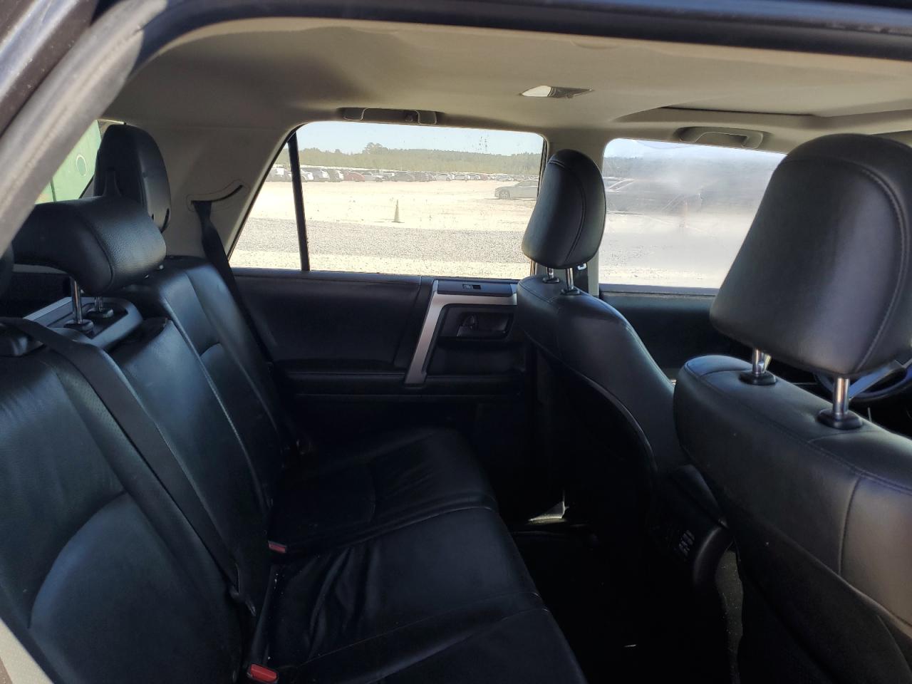2011 Toyota 4Runner - Image 10