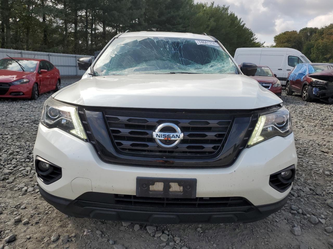 2018 Nissan Pathfinder - Image 5