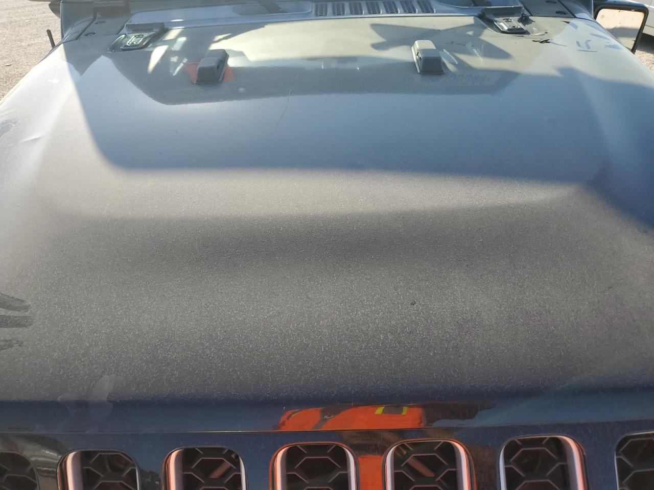 2020 Jeep Gladiator - Image 11