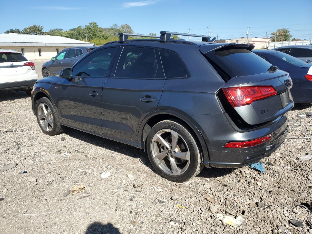 WA1ENAFY7L2123727 2020 AUDI Q5 - Image 2