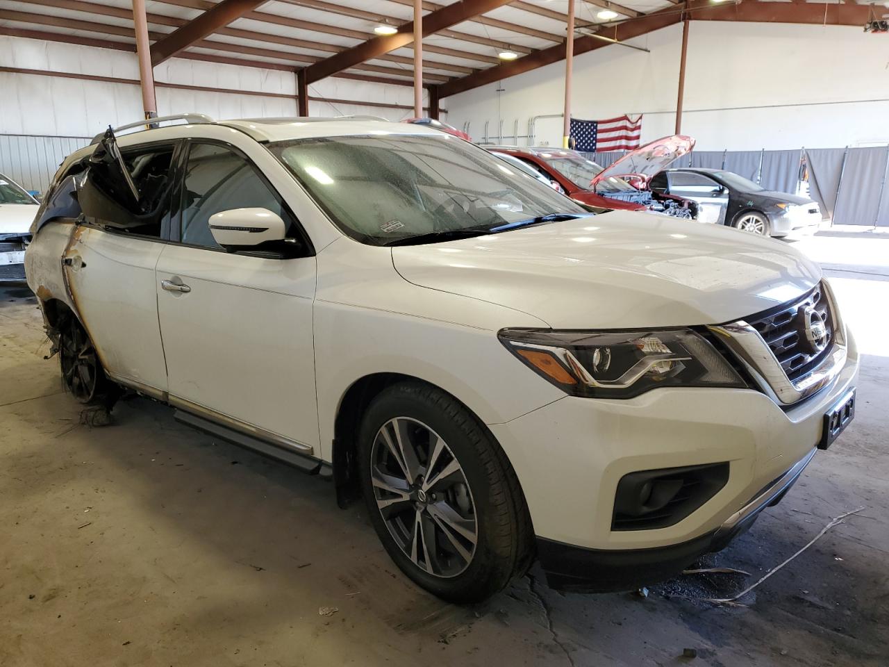 2020 Nissan Pathfinder - Image 4