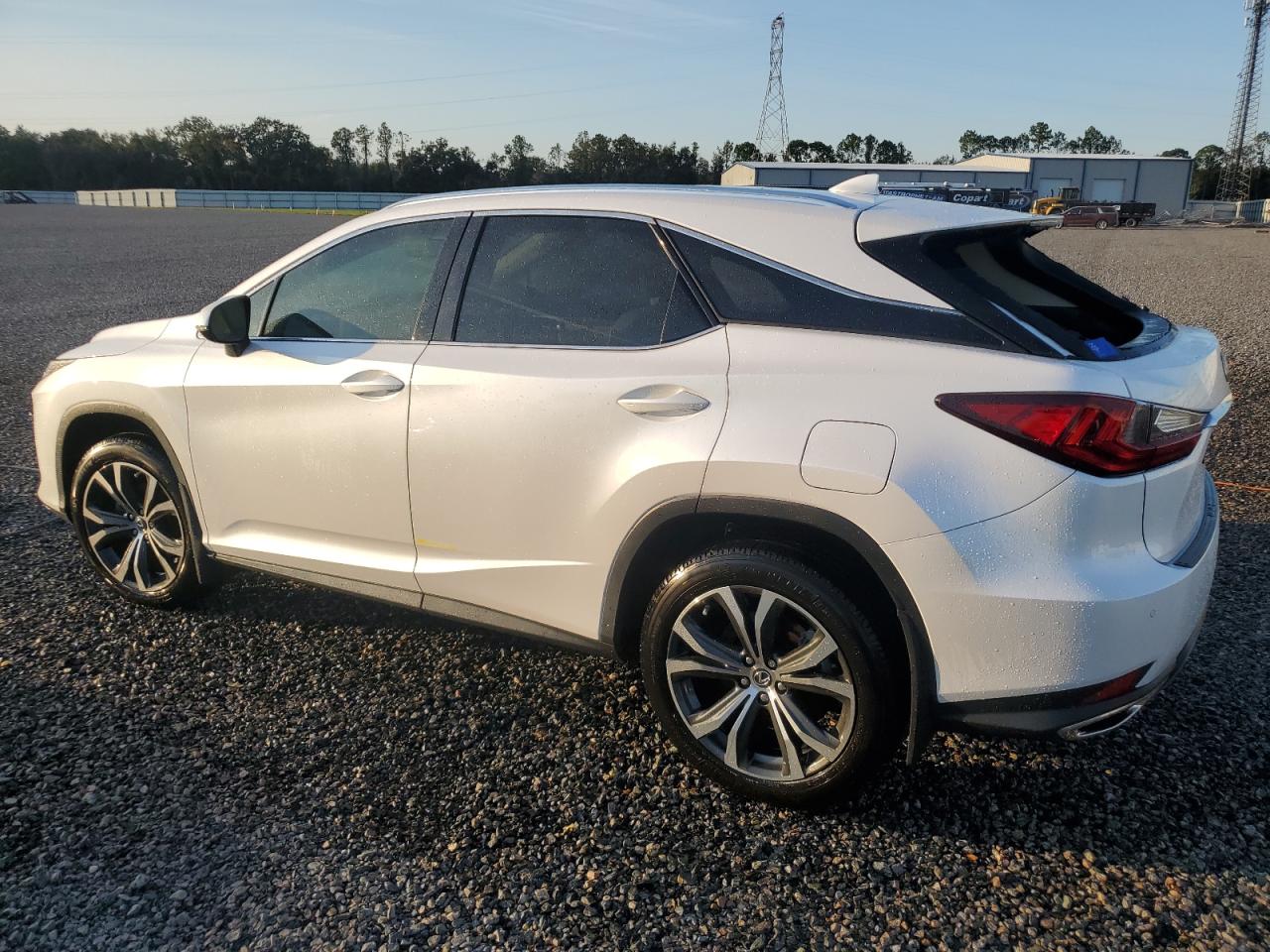 2022 Lexus RX - Image 2