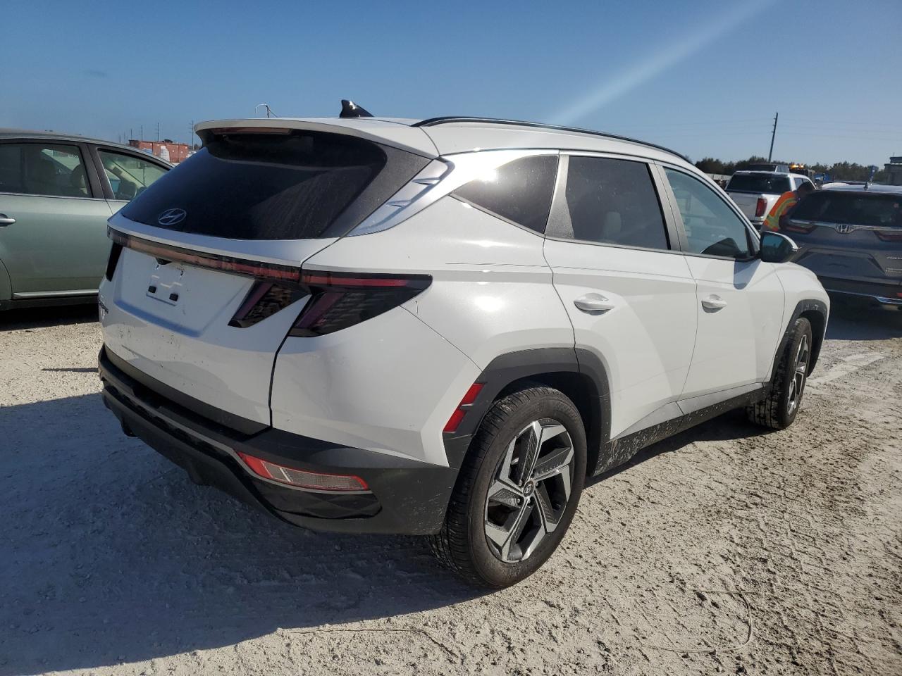 2024 Hyundai Tucson - Image 3