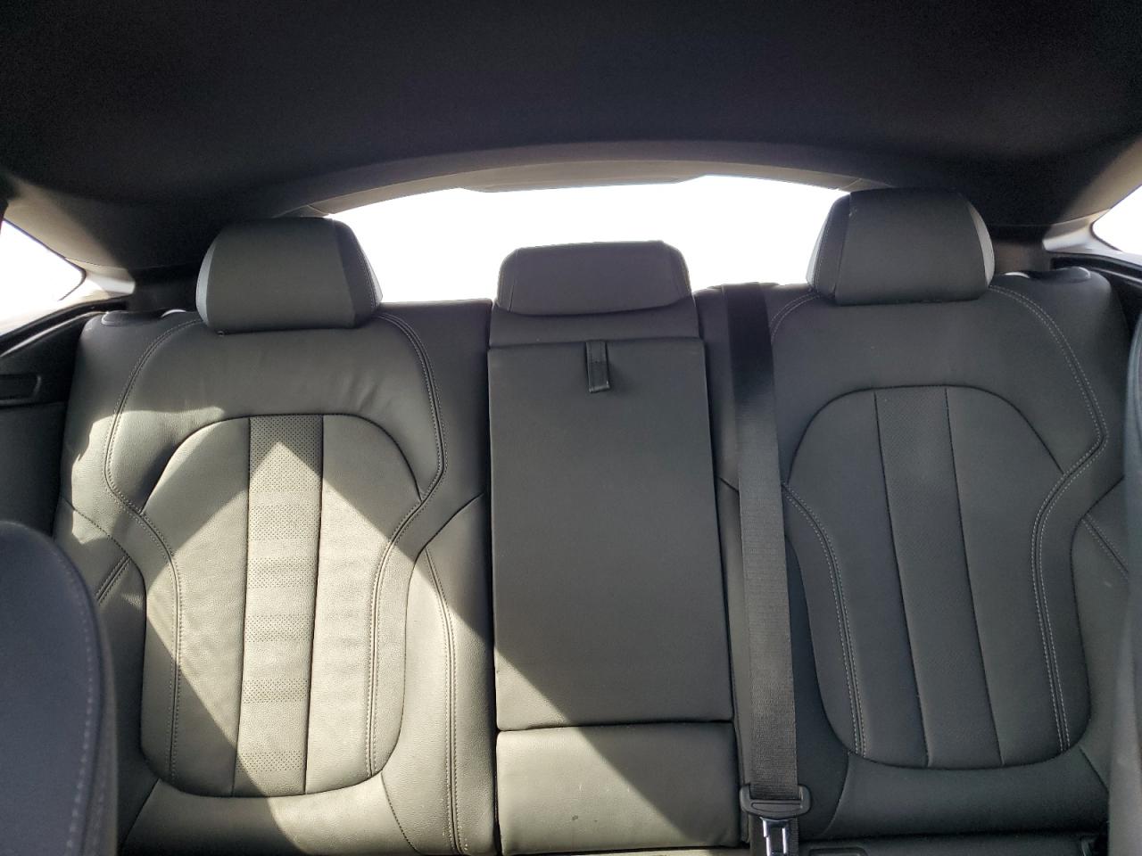2022 BMW X6 - Image 10