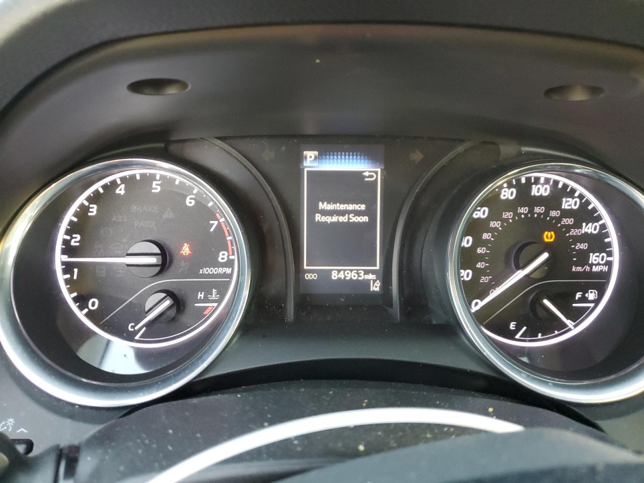 2019 Toyota Camry - Image 9