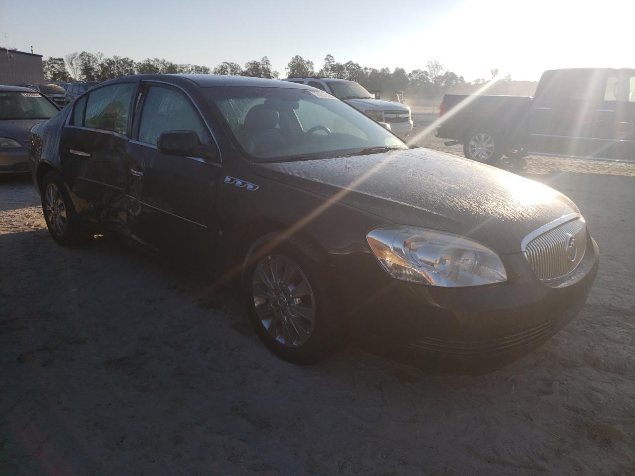 2009 Buick Lucerne - Image 4