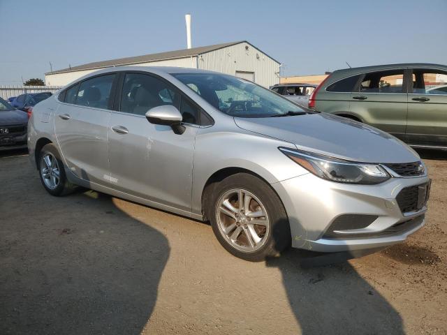  CHEVROLET CRUZE 2017 Srebrny