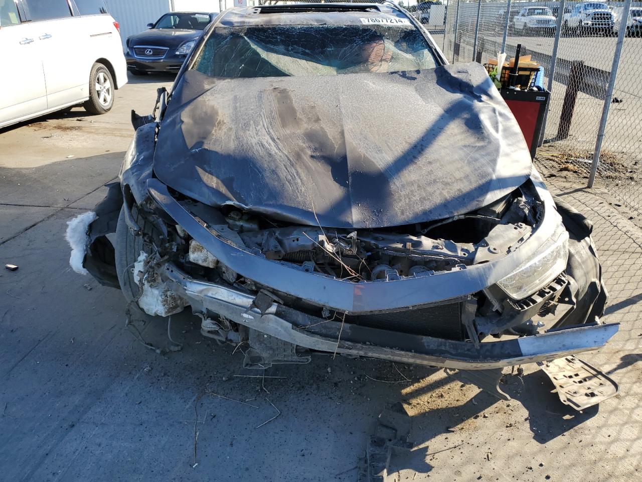 VIN JH4KC1F52JC000847 2018 ACURA RLX no.11