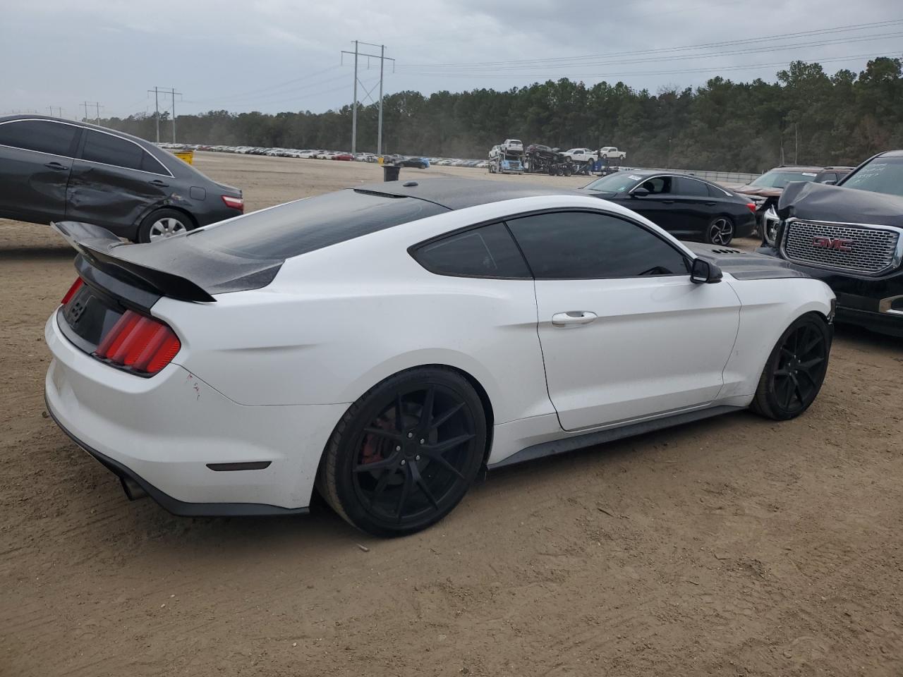 2016 Ford Mustang - Image 3