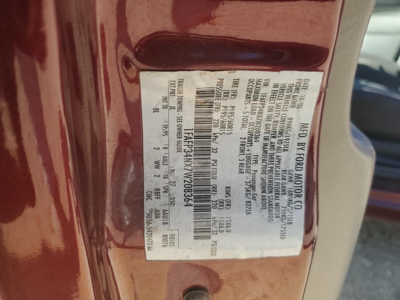 2007 Ford Focus - Image 12