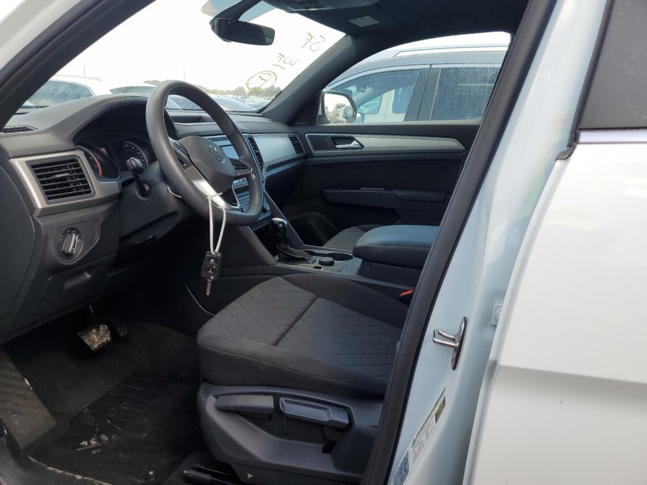 2020 Volkswagen Atlas - Image 7