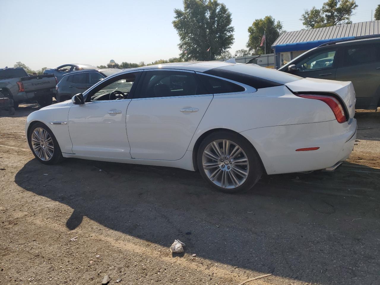 VIN SAJWJ2GD0D8V47547 2013 JAGUAR XJ no.2