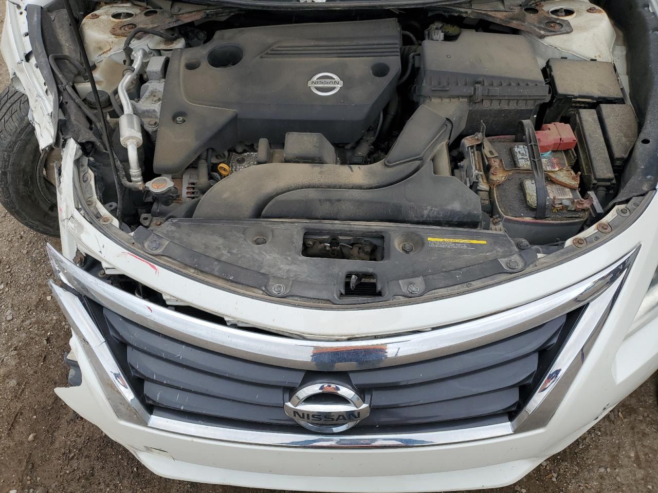 2014 Nissan Altima - Image 13