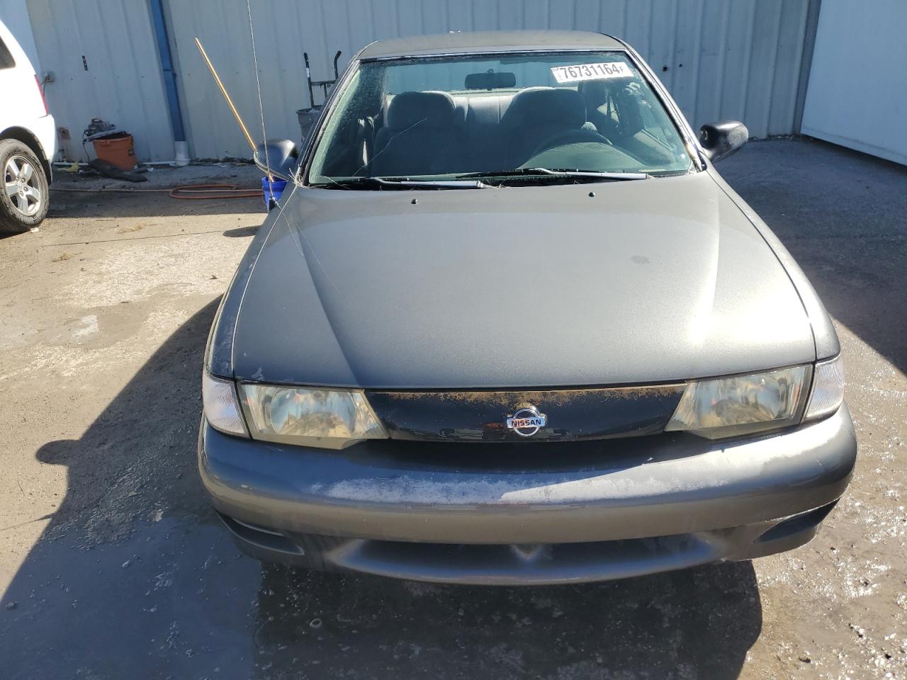 1999 Nissan Sentra - Image 5