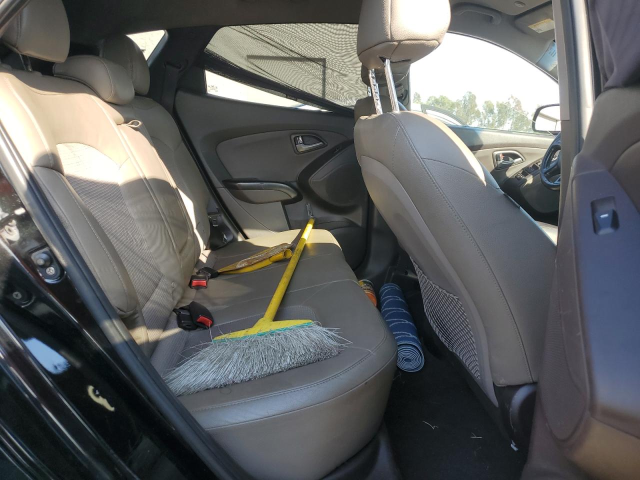 2015 Hyundai Tucson - Image 11