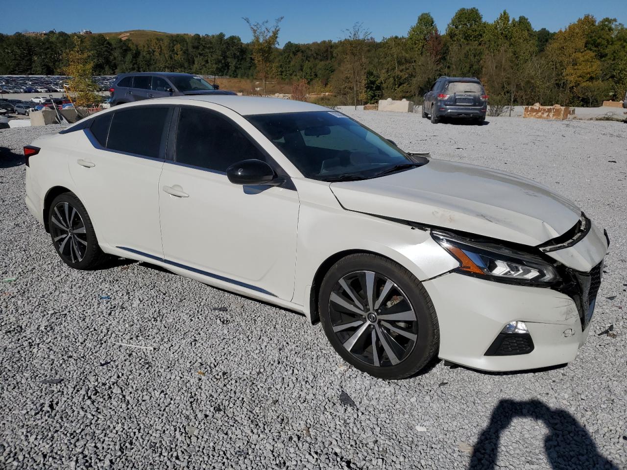 2020 Nissan Altima - Image 4
