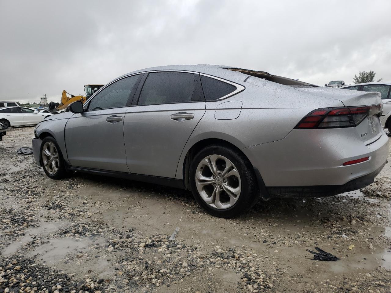 2024 Honda Accord - Image 2