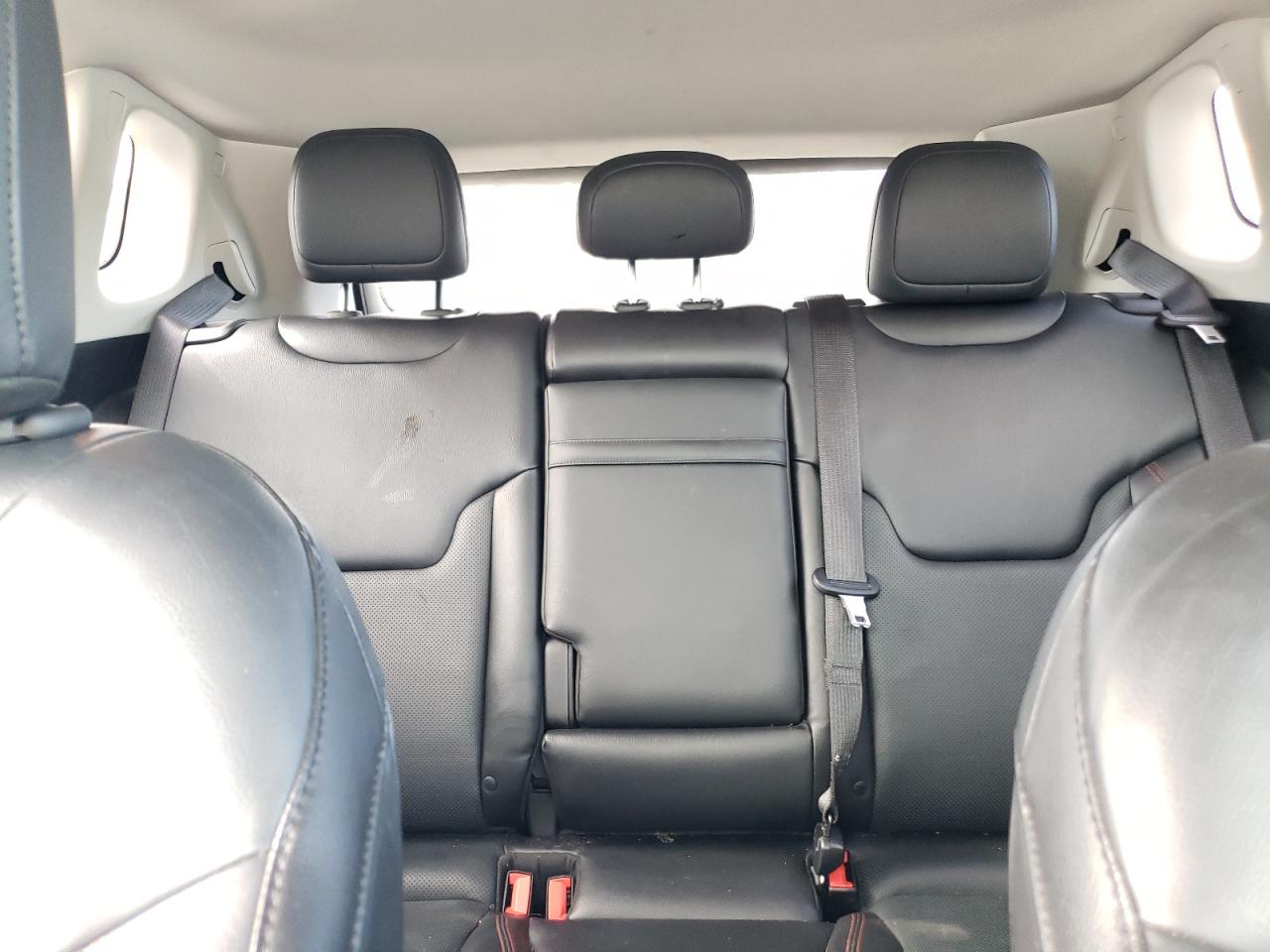 2017 Jeep Compass - Image 10
