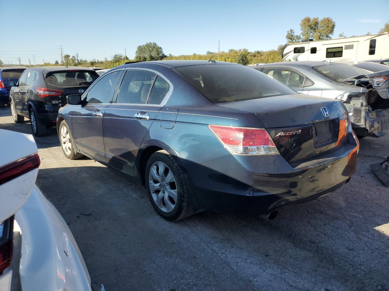 2010 Honda Accord Exl VIN: 5KBCP3F81AB009995 Lot: 76000984