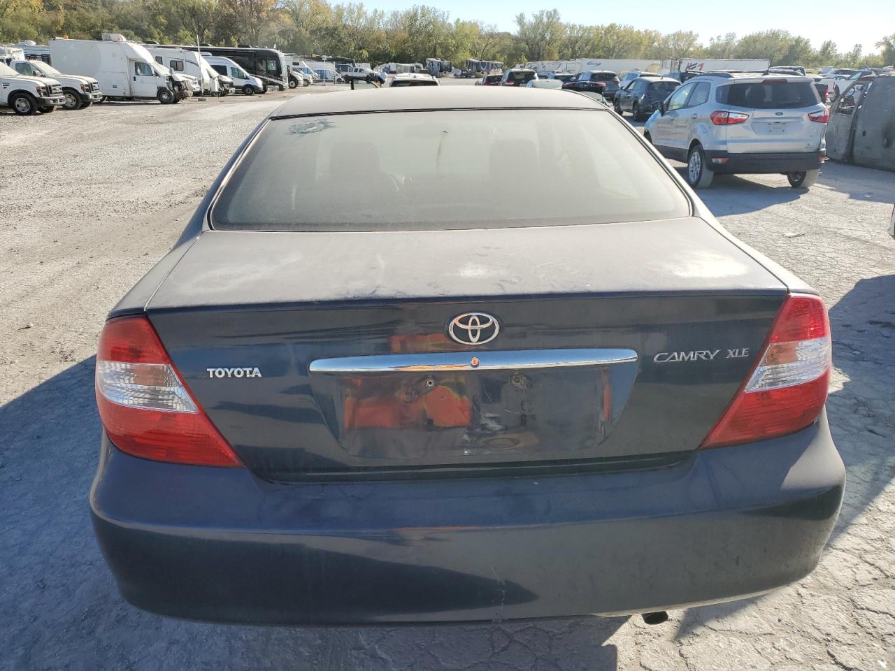 2004 Toyota Camry Le VIN: 4T1BE30K14U325795 Lot: 76203094