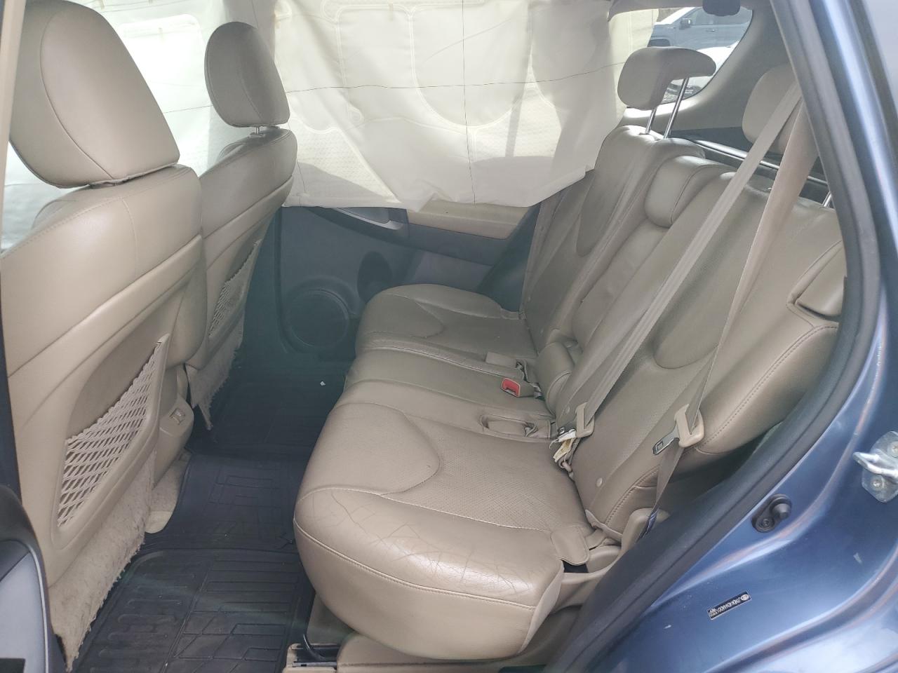 2010 Toyota RAV 4 - Image 10