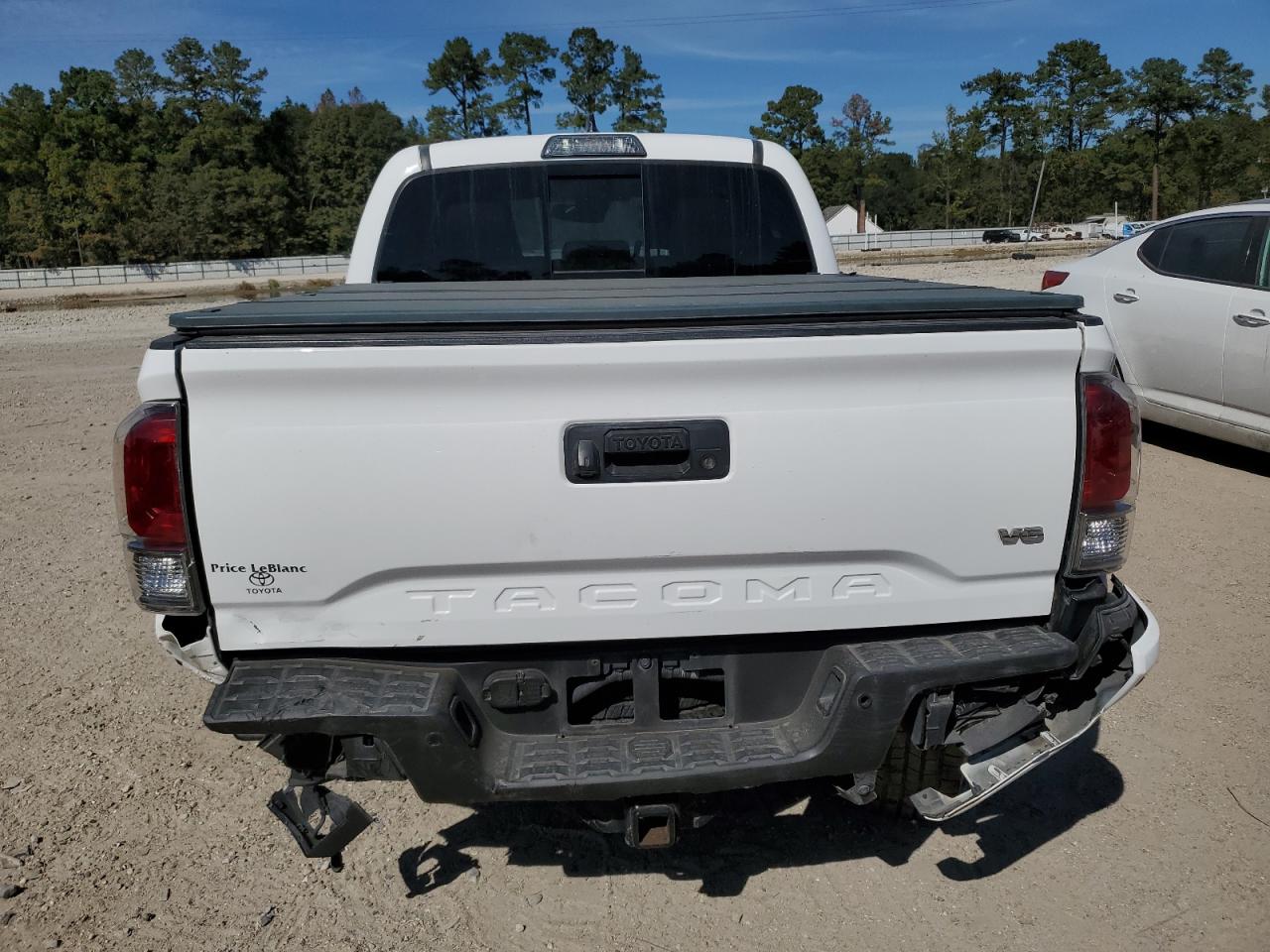 2018 Toyota Tacoma Double Cab VIN: 5TFEZ5CNXJX058903 Lot: 76839814