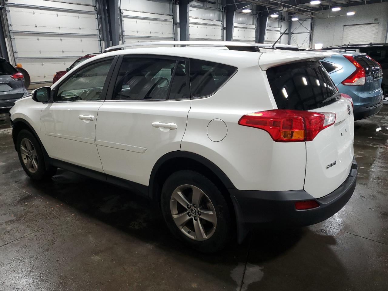 JTMRFREV4FD101316 2015 TOYOTA RAV 4 - Image 2