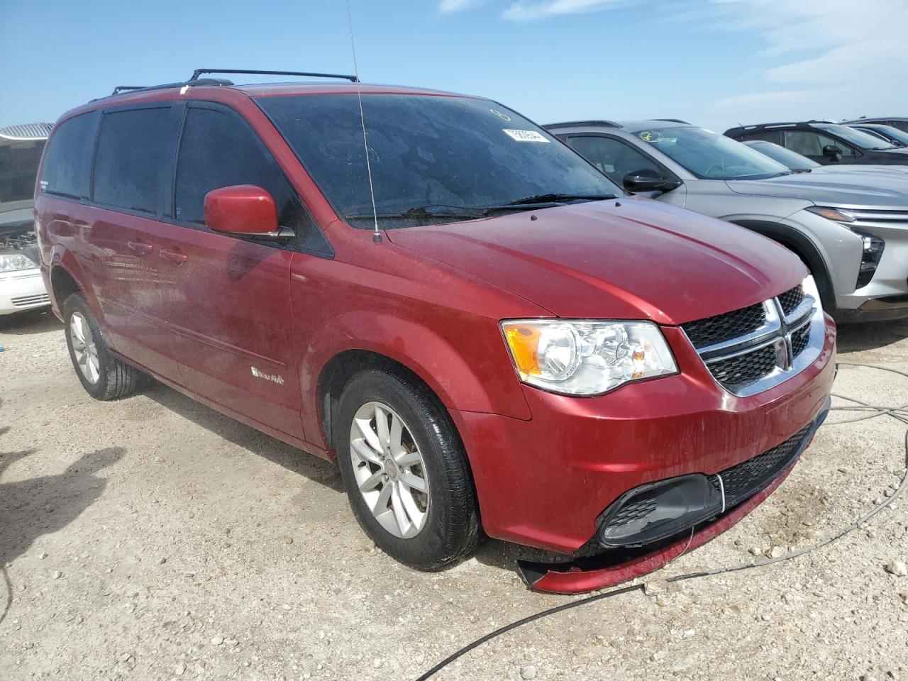 2015 Dodge Caravan - Image 4