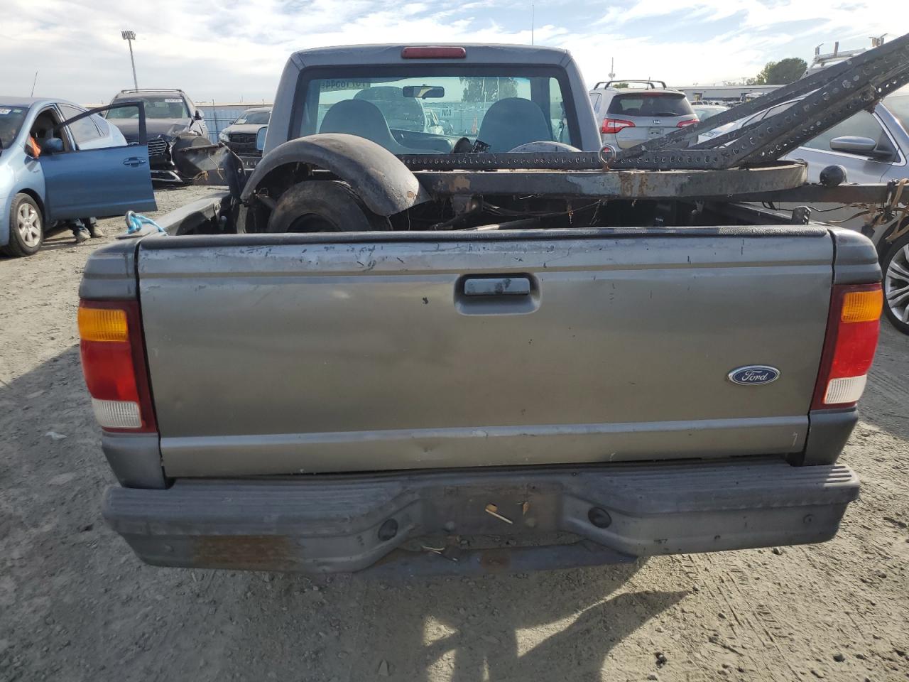 1FTYR10C8XUA63164 1999 Ford Ranger