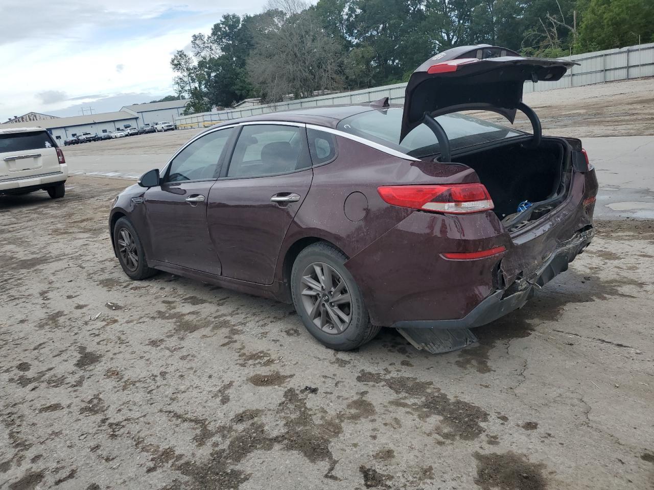 2020 Kia Optima - Image 2