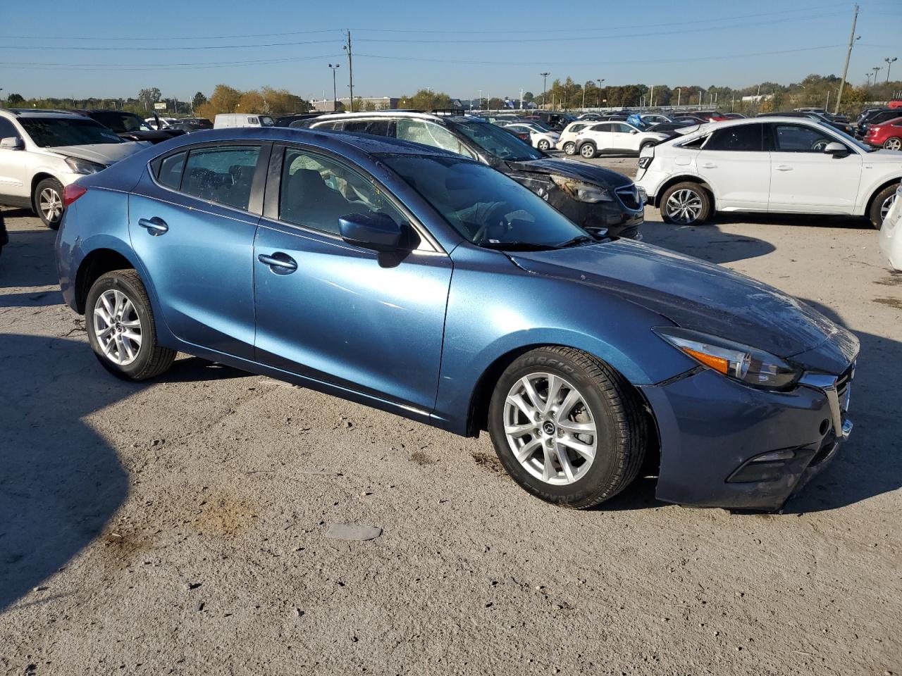 2017 Mazda 3 - Image 4