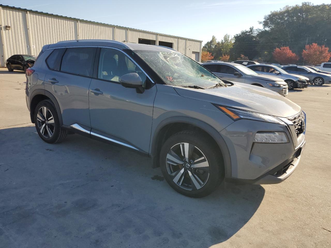 2021 Nissan Rogue - Image 4