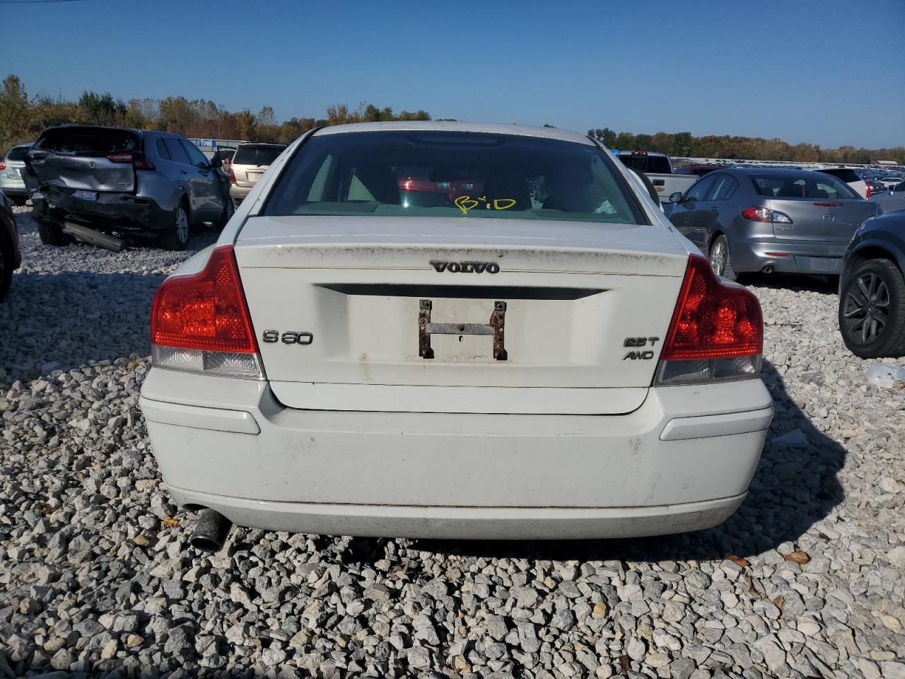 2005 Volvo S60 2.5T VIN: YV1RH592352442343 Lot: 76818474