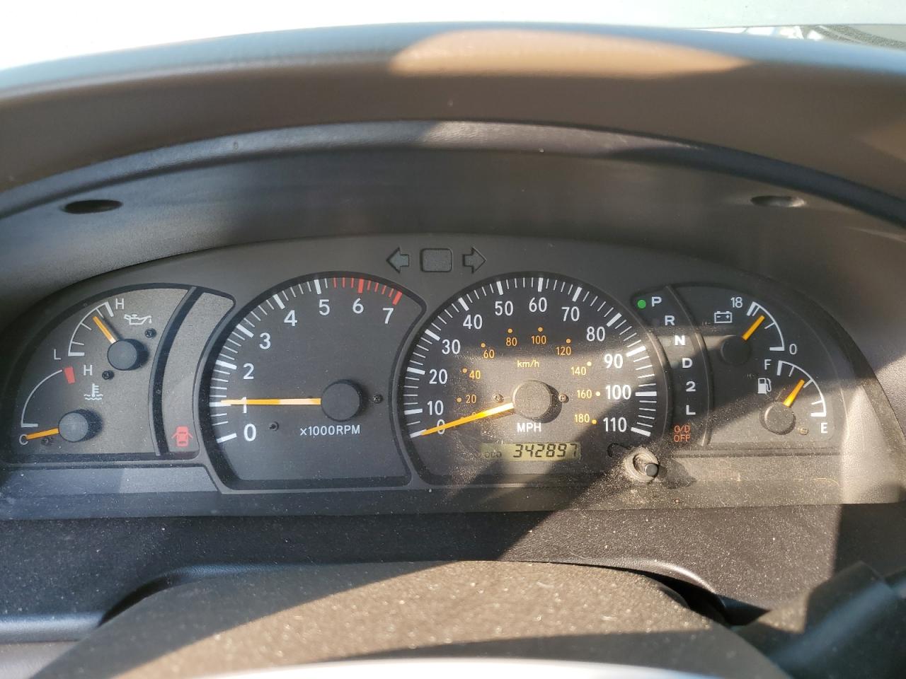 2000 Toyota Tundra - Image 9