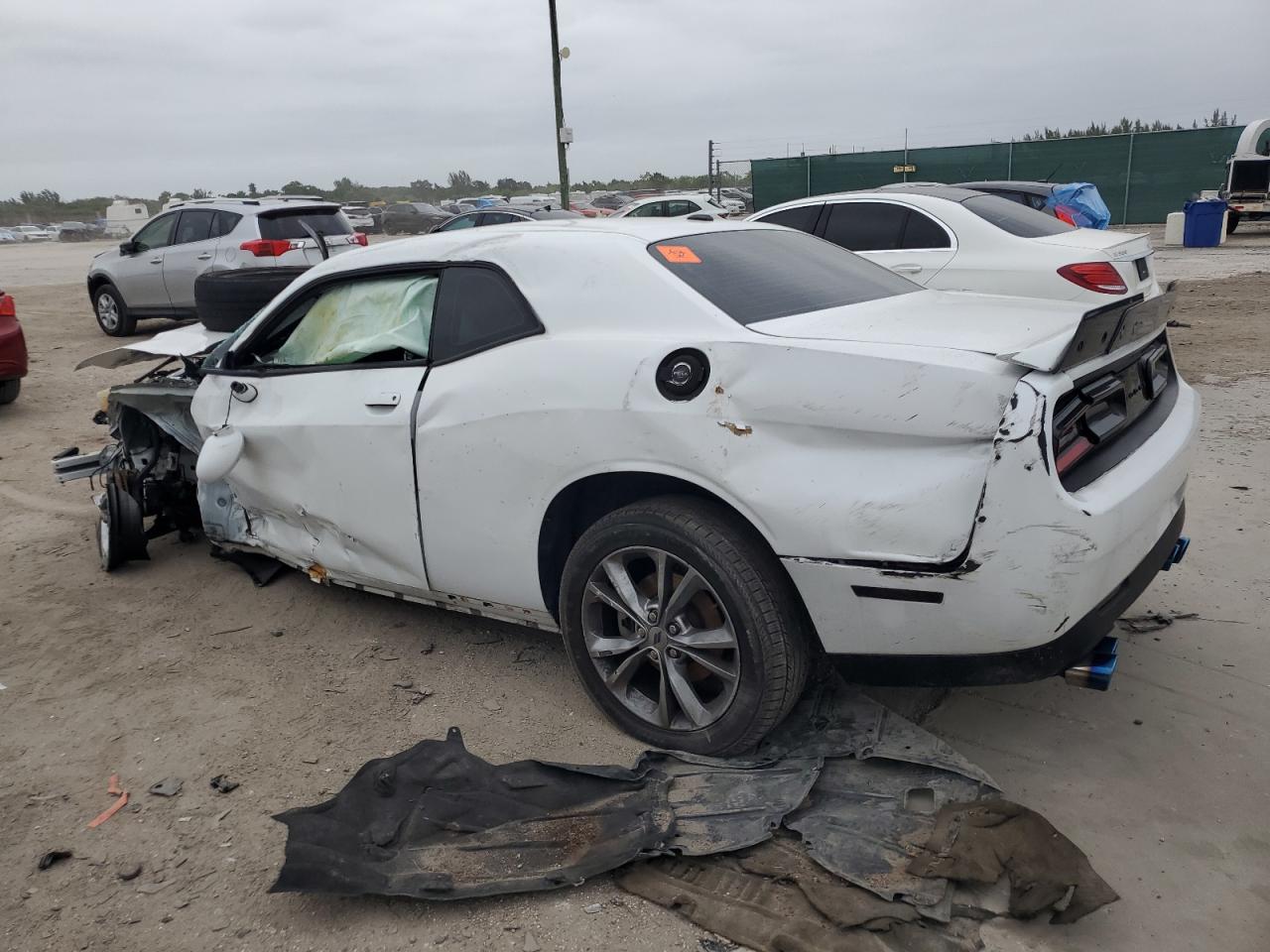 2021 Dodge Challenger - Image 2