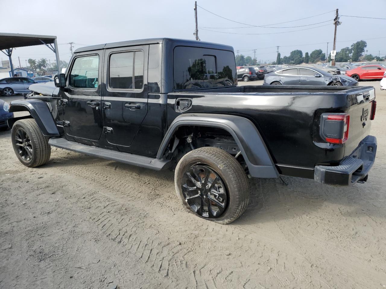 1C6HJTFG9PL566292 2023 JEEP GLADIATOR - Image 2