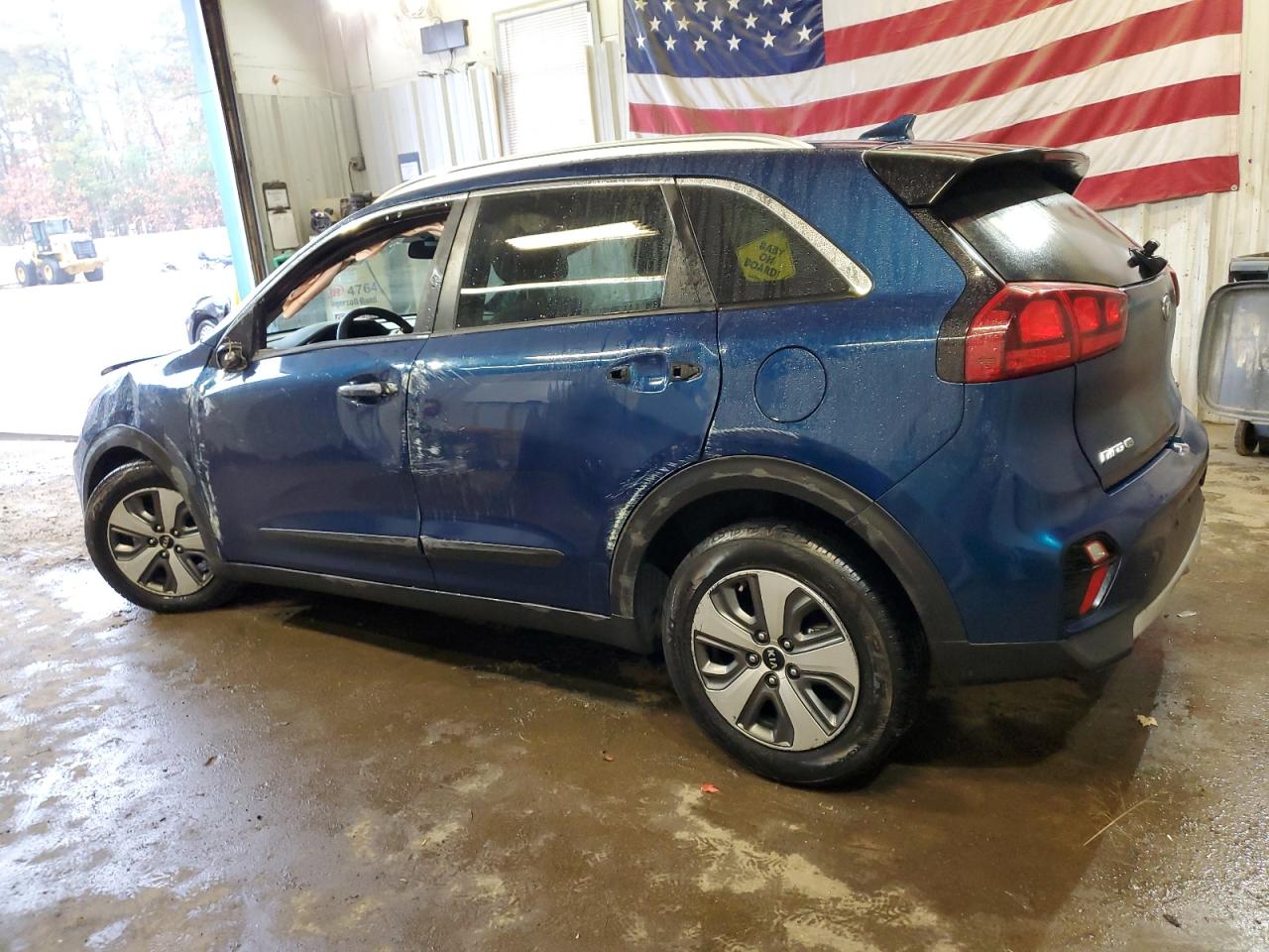 2020 Kia Niro - Image 2