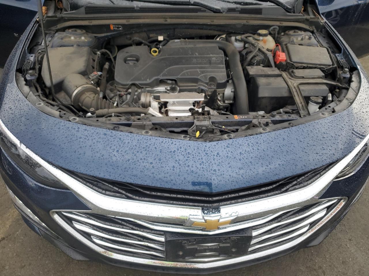 2022 Chevrolet Malibu - Image 11