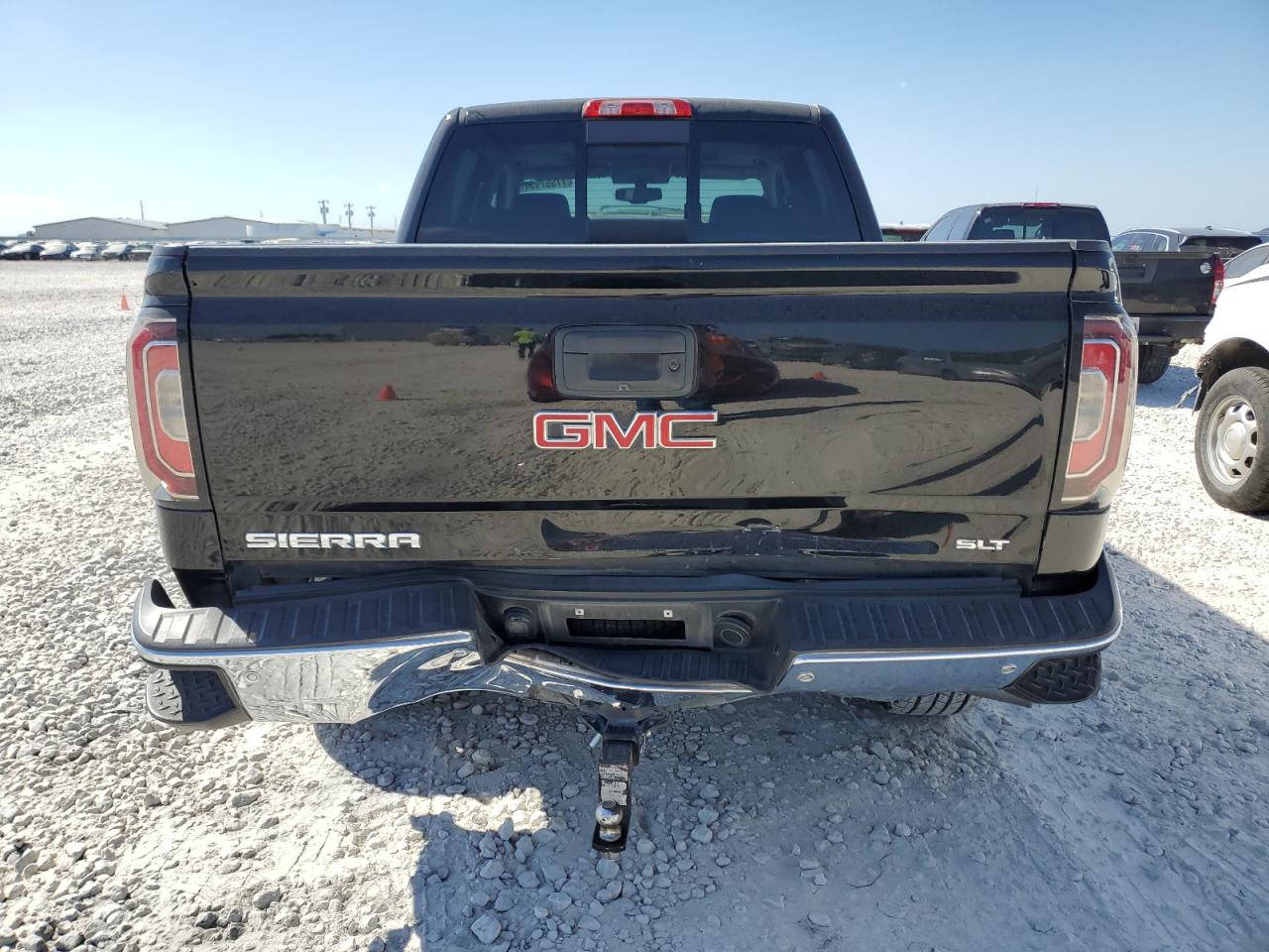 2018 GMC Sierra - Image 6