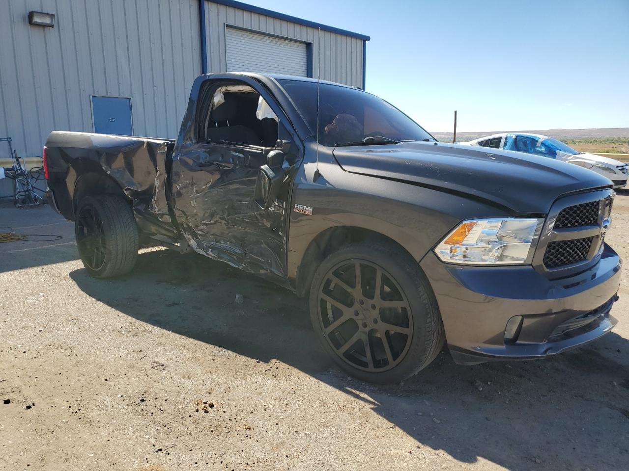 VIN 3C6JR6AT8JG194710 2018 RAM 1500 no.4