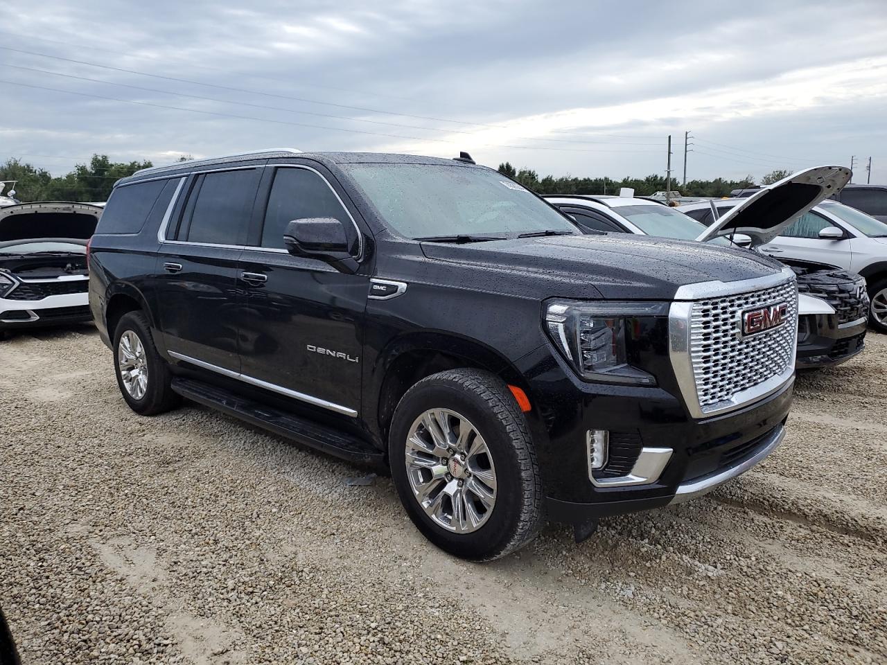 1GKS1JKL9NR139957 2022 GMC Yukon Xl Denali