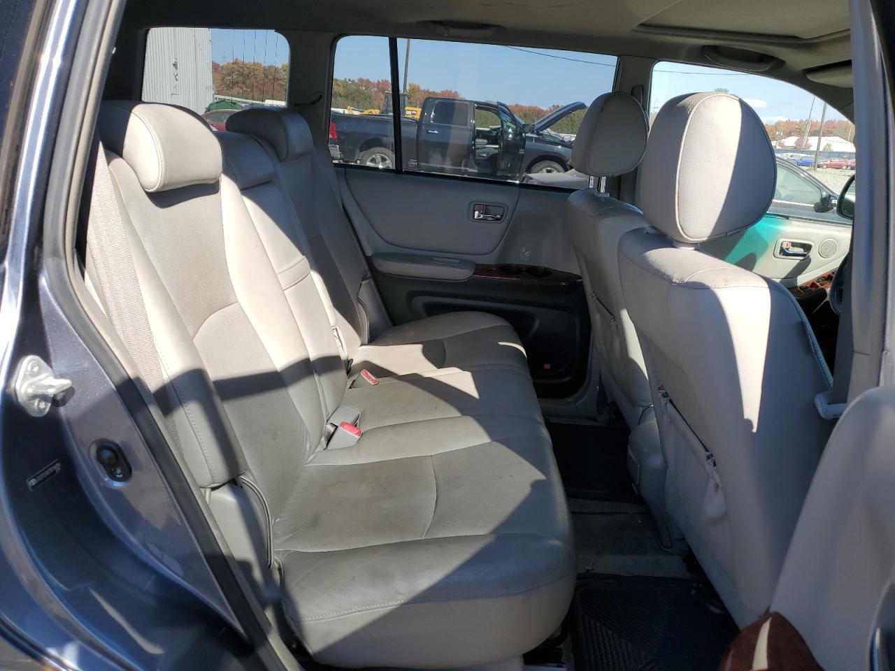2007 Toyota Highlander - Image 10