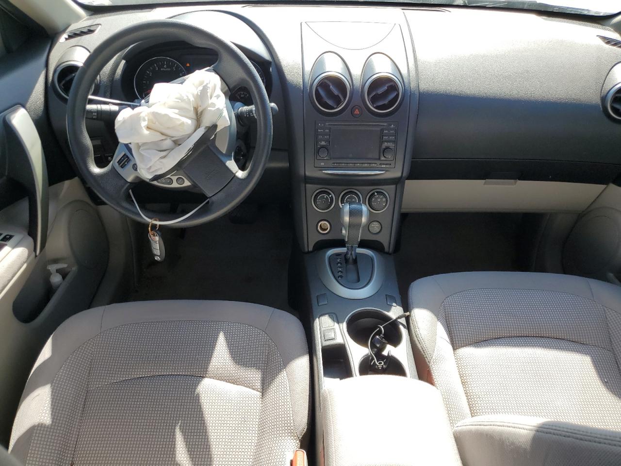 2013 Nissan Rogue - Image 8