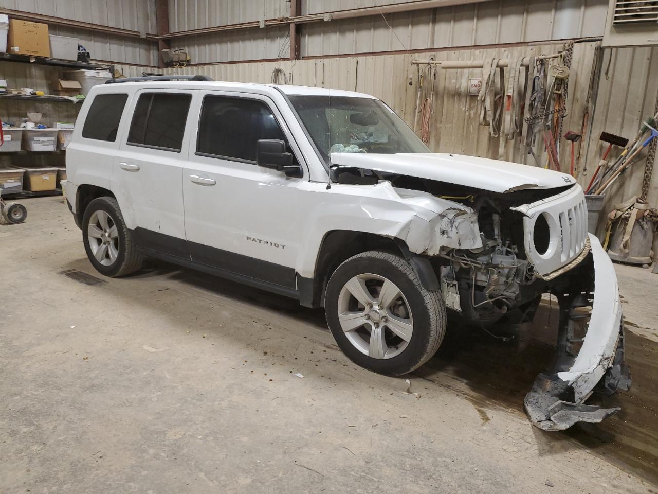 2014 Jeep Liberty (Patriot) - Image 4